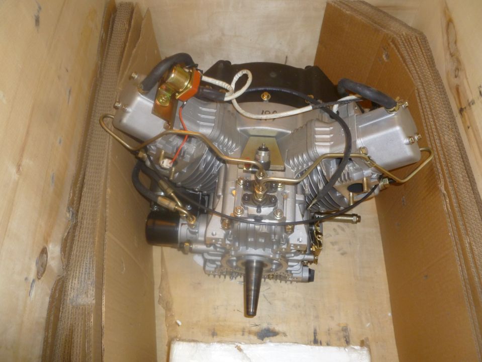 Двигатель дизельный R2V910X (TSS SDG 12000)  - фотография товара